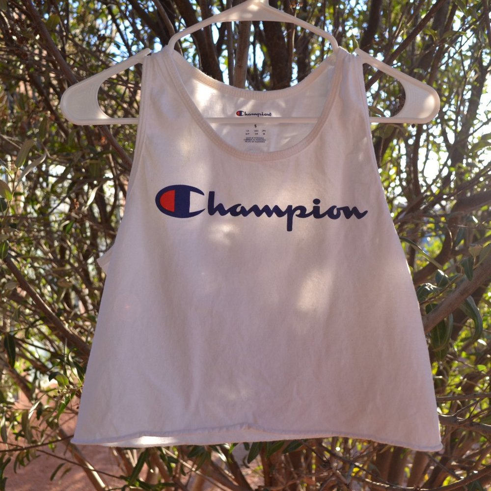 CHAMPION CROP TOP